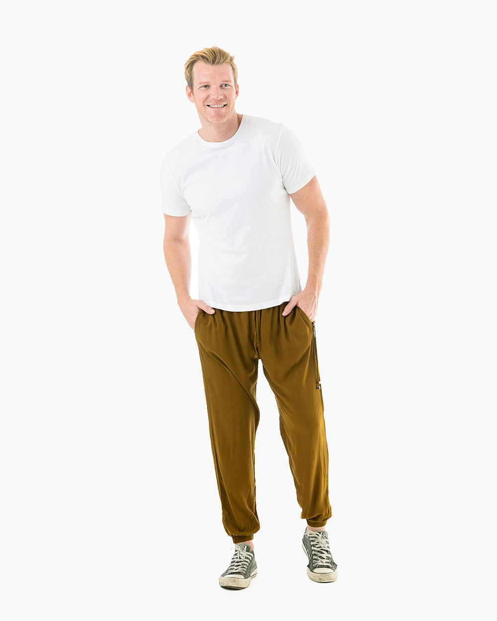 mens pants #color_Macchiato